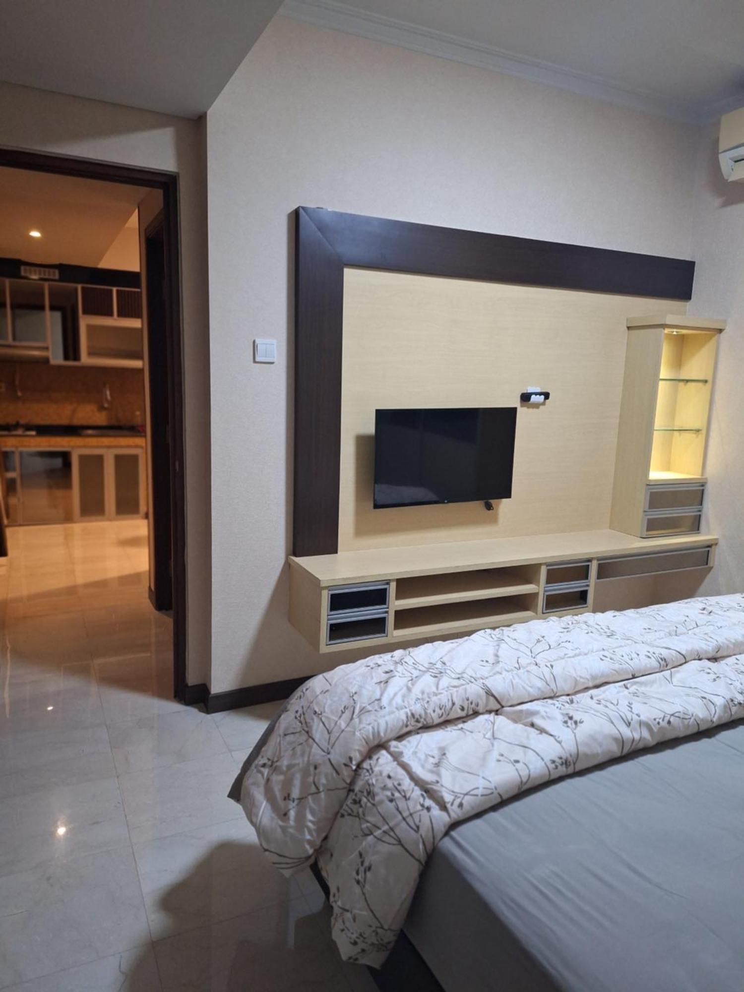 Royal Mediterania Garden Park Bt *