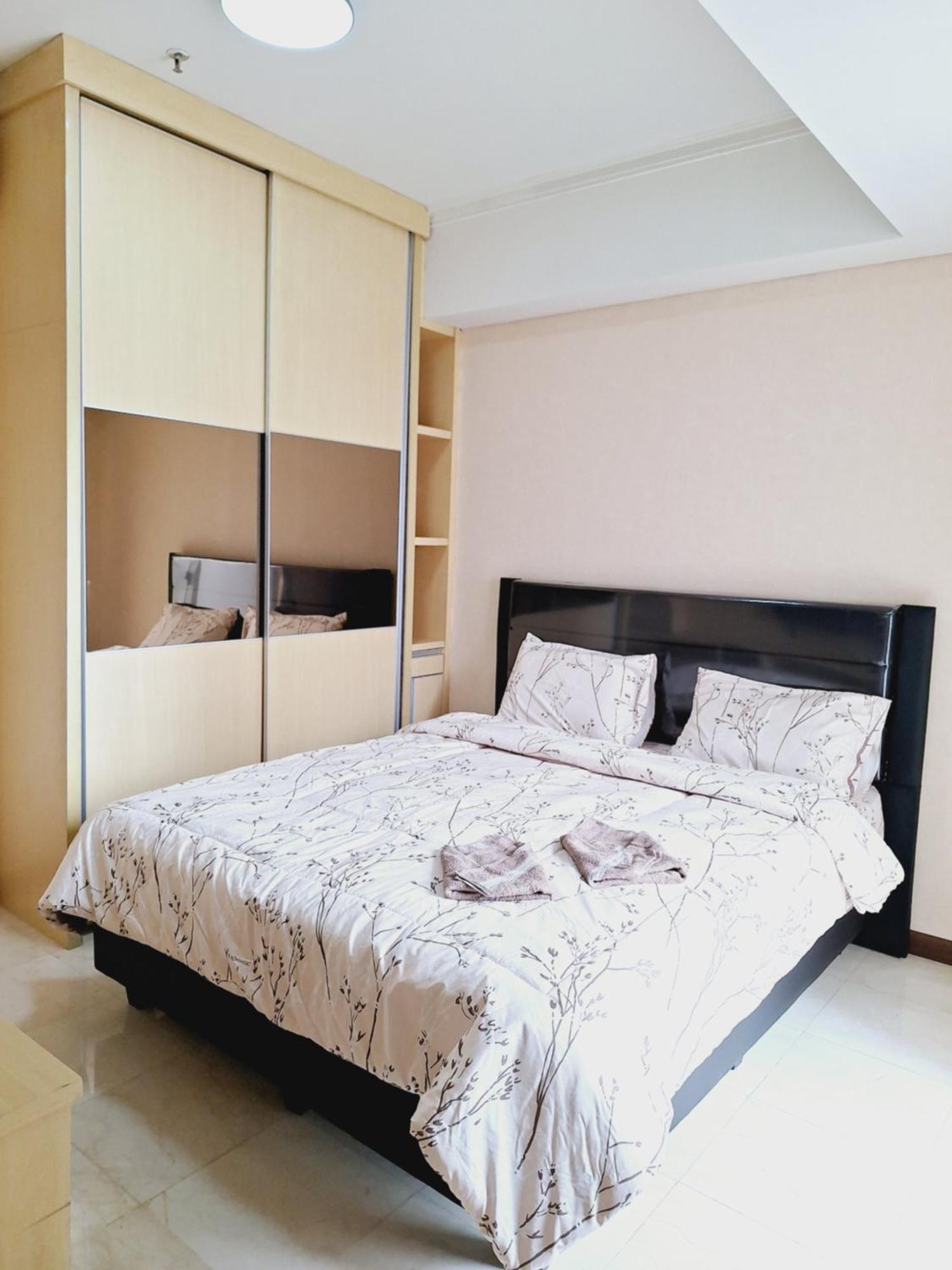 Apartment Royal Mediterania Garden Park Bt Jakarta